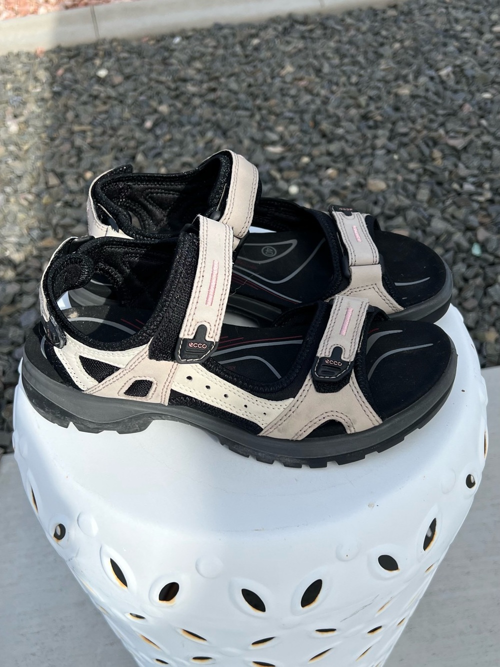 ECCO Women's Yucatan Sport Sandals, size 8.5-9
